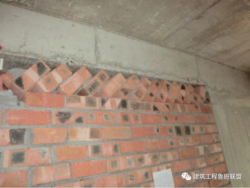 墻面為什么總開裂?15個原因,施工請注意! 第11張 墻面為什么總開裂?15個原因,施工請注意! 第11張